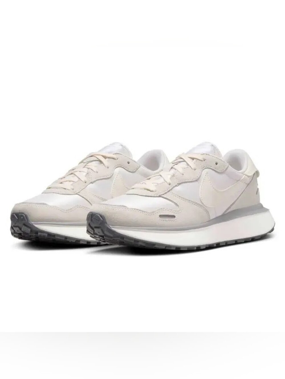 Nike V-Love OX Summit White Women's Sneakers Size 6.5